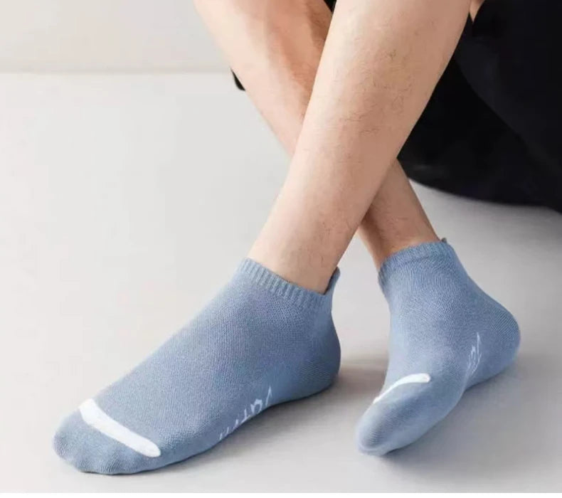 Vibrant Men's Ankle Socks for Active Lifestyles ATHLEXES