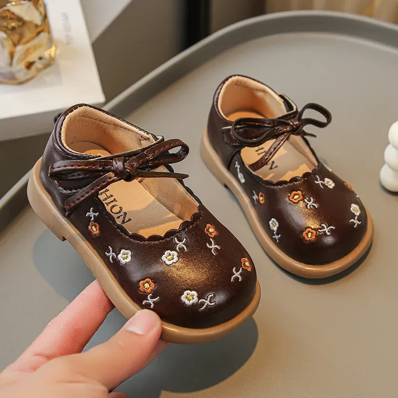 Charming Floral Mary Jane Low Heel Princess Shoes ATHLEXES
