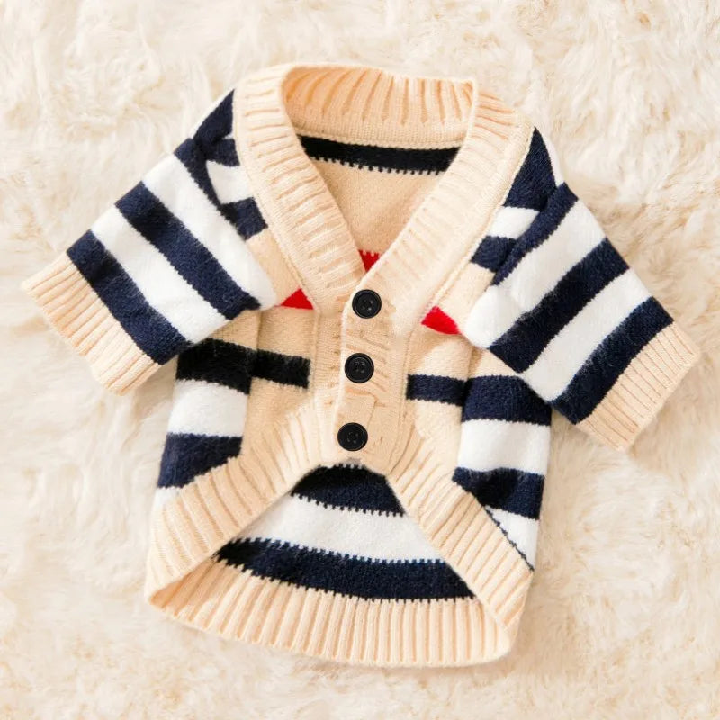 Luxury Fleece Sweater for Dogs and Cats - Chic Autumn Attire ATHLEXES