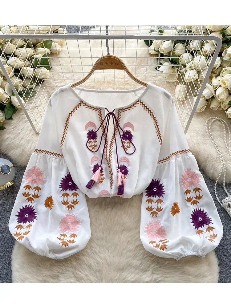 Vintage Elegance Embroidered Autumn Blouse D5541 ATHLEXES