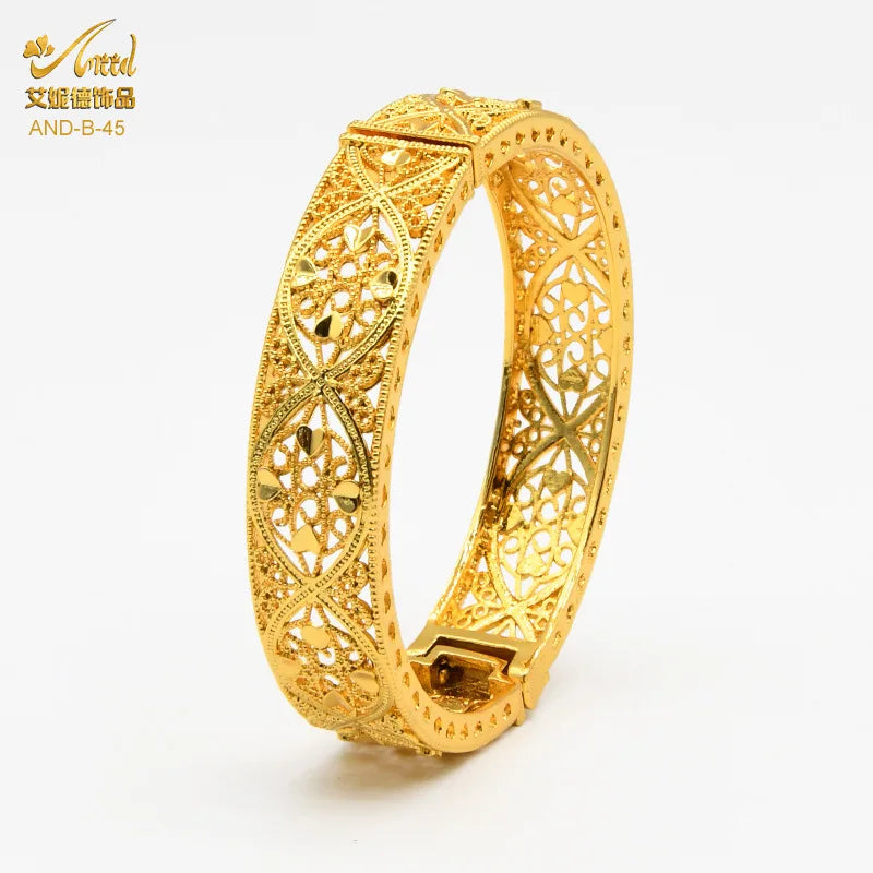 Dubai Bridal Light Luxury Gold Plated Bracelet ATHLEXES